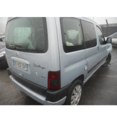Vitre arriere droit CITROEN BERLINGO 1