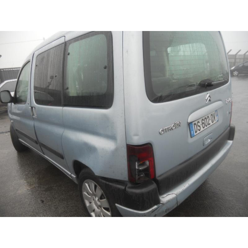 Vitre arriere droit CITROEN BERLINGO 1 Photo n°9