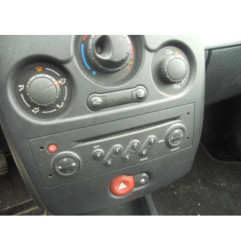 Poignee interieur arriere gauche RENAULT CLIO 3