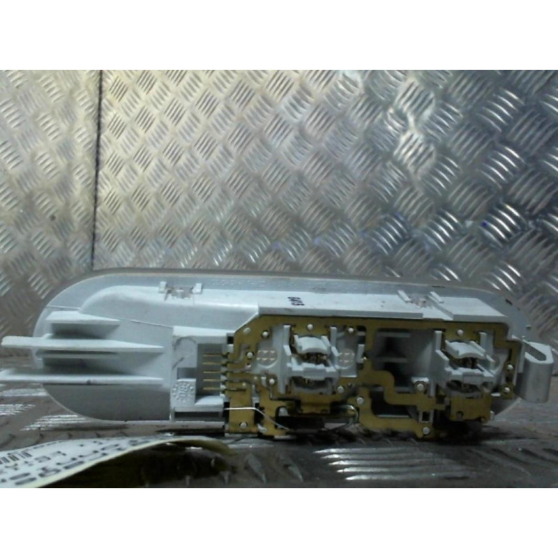 Eclairage de plafonnier RENAULT CLIO 3 Photo n°2