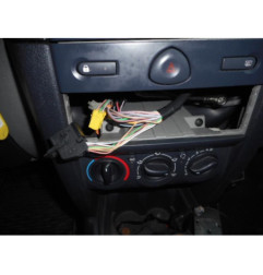 Poignee interieur arriere droit RENAULT CLIO 2