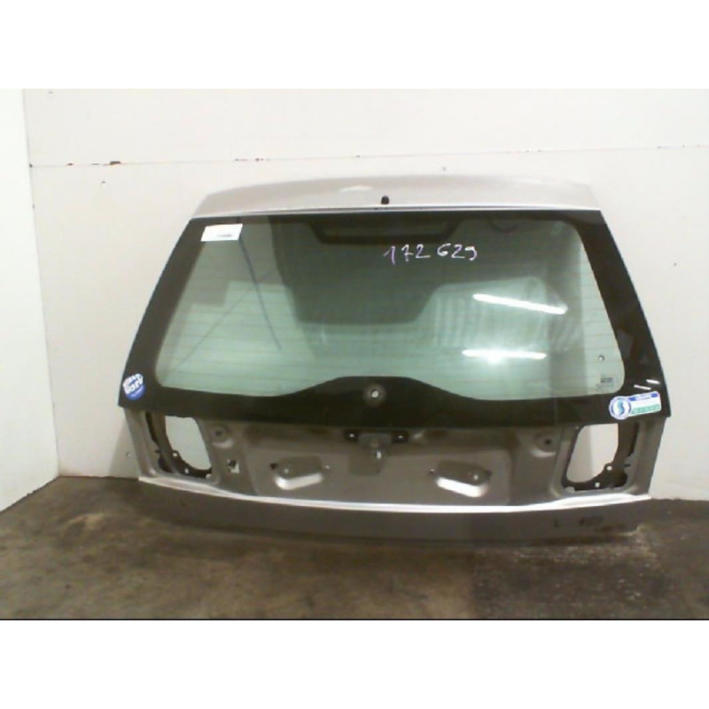 Malle/Hayon arriere VOLVO V 40 1 Photo n°2