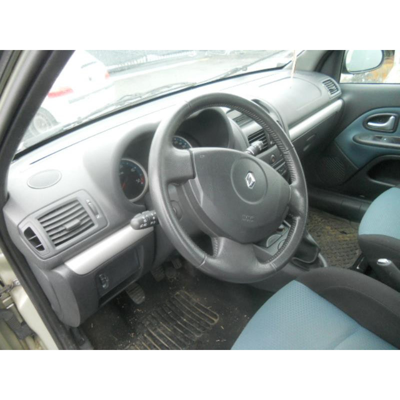 Poignee interieur arriere droit RENAULT CLIO 2 CAMPUS Photo n°8