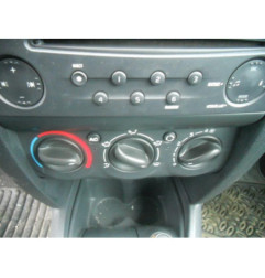 Poignee interieur arriere droit RENAULT CLIO 2 CAMPUS