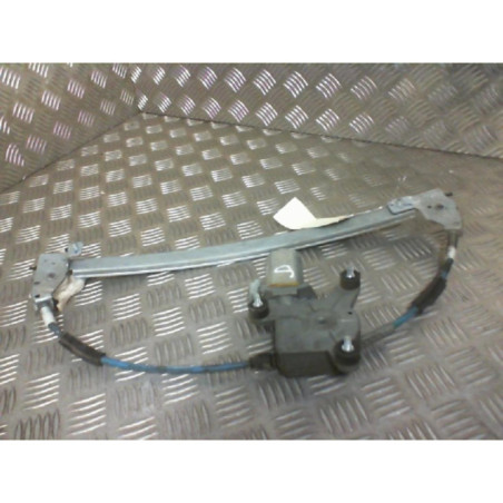 Leve vitre electrique arriere droit PEUGEOT 406 Photo n°1