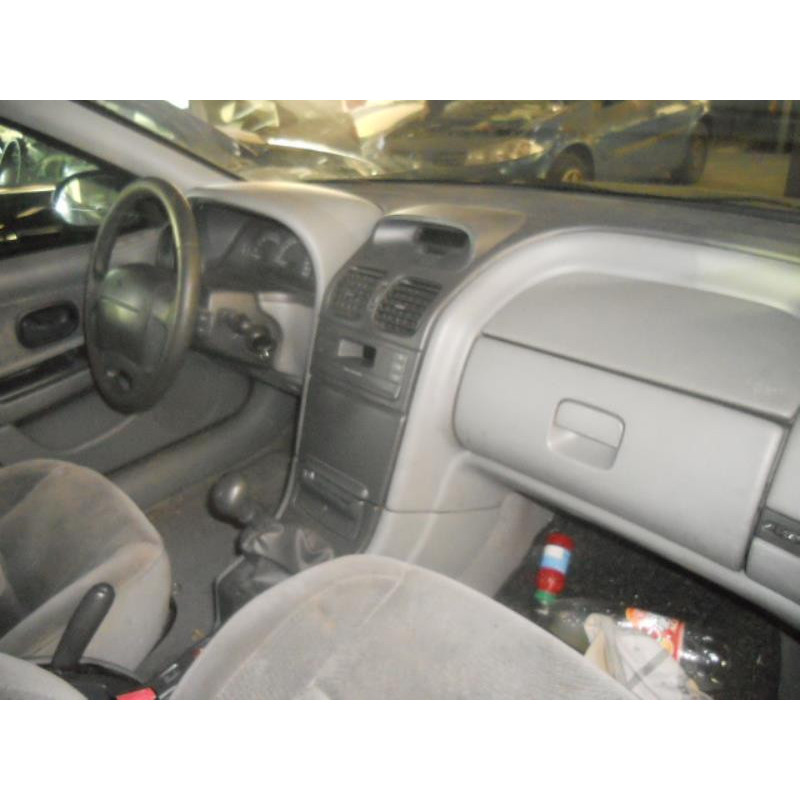 Interrupteur de leve vitre arriere gauche RENAULT LAGUNA 1 Photo n°8