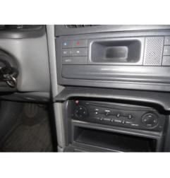 Interrupteur de leve vitre arriere gauche RENAULT LAGUNA 1