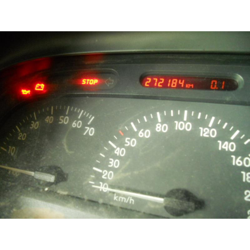 Interrupteur de leve vitre arriere gauche RENAULT LAGUNA 1 Photo n°10