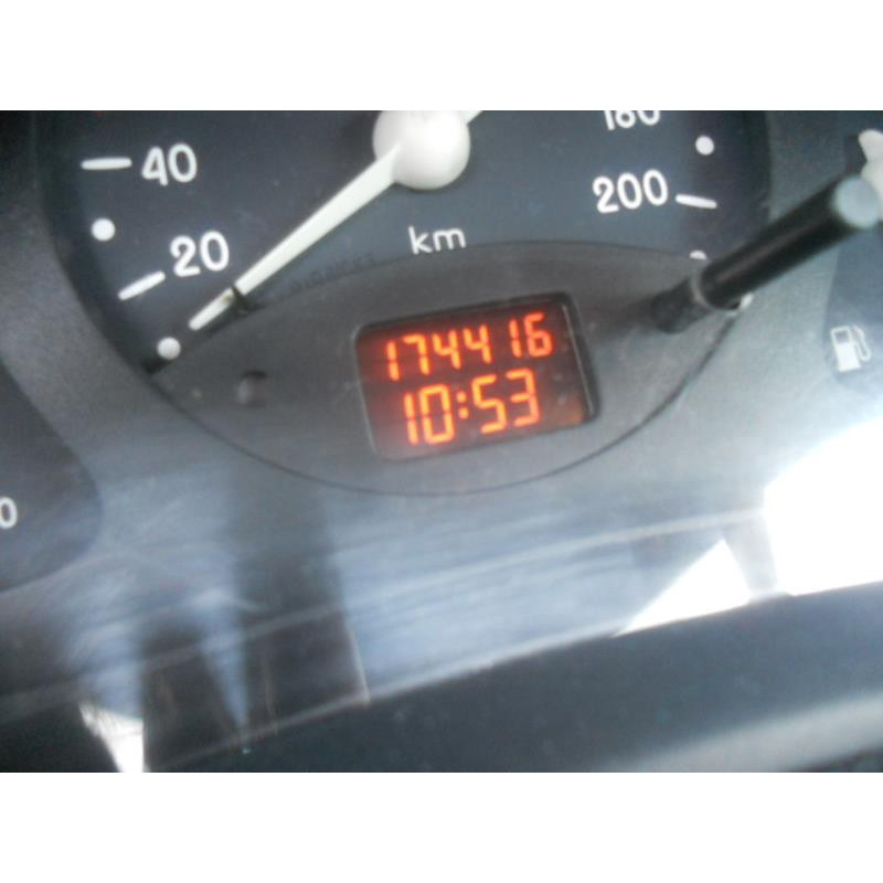 Interrupteur de leve vitre avant gauche RENAULT CLIO 2 Photo n°10