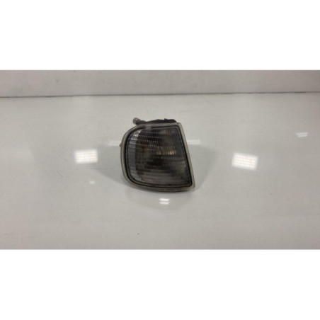 Optique avant secondaire droit (feux)(clignotant) SEAT CORDOBA 1 Photo n°1
