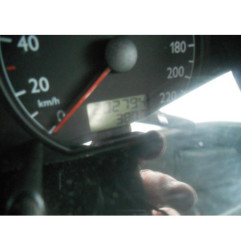Bras essuie glace avant droit VOLKSWAGEN POLO 4