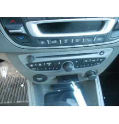 Poignee interieur avant gauche RENAULT MEGANE 3