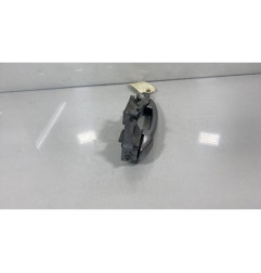 Poignee porte avant droit PEUGEOT 2008 1