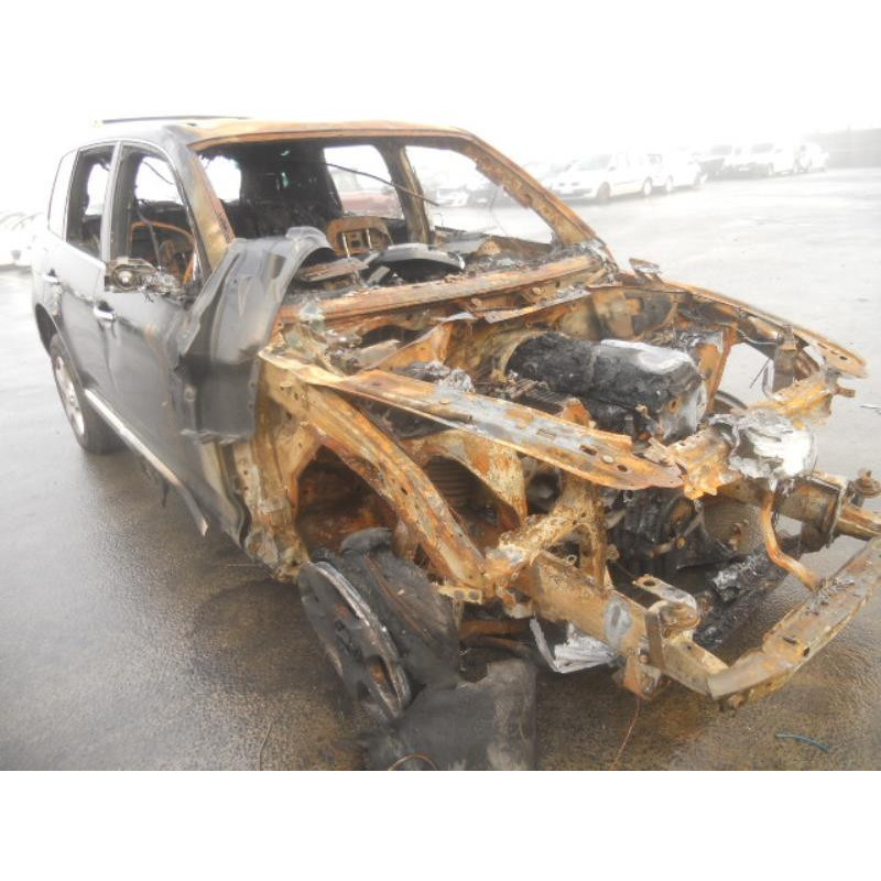 Pare choc arriere VOLKSWAGEN TOUAREG 1 Photo n°4