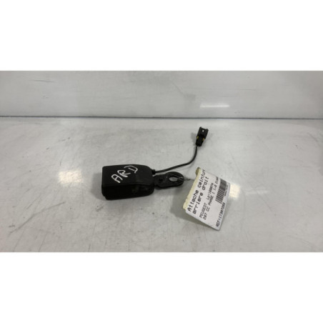 Attache ceinture arriere droit PEUGEOT 207 Photo n°1