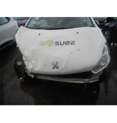 Bras essuie glace avant gauche PEUGEOT 208 1