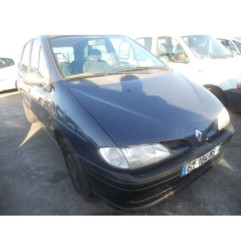 Fermeture de capot RENAULT SCENIC 1