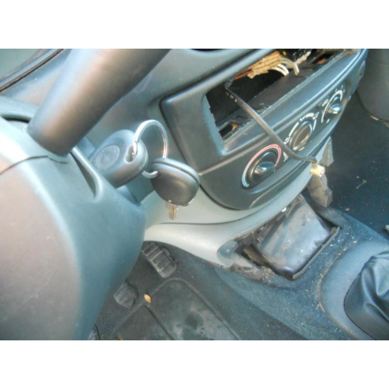 Fermeture de capot RENAULT SCENIC 1 Photo n°10