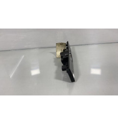 Bouton de warning FORD MONDEO 2