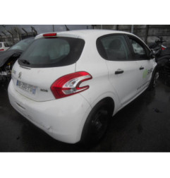 Eclairage de plafonnier PEUGEOT 208 1