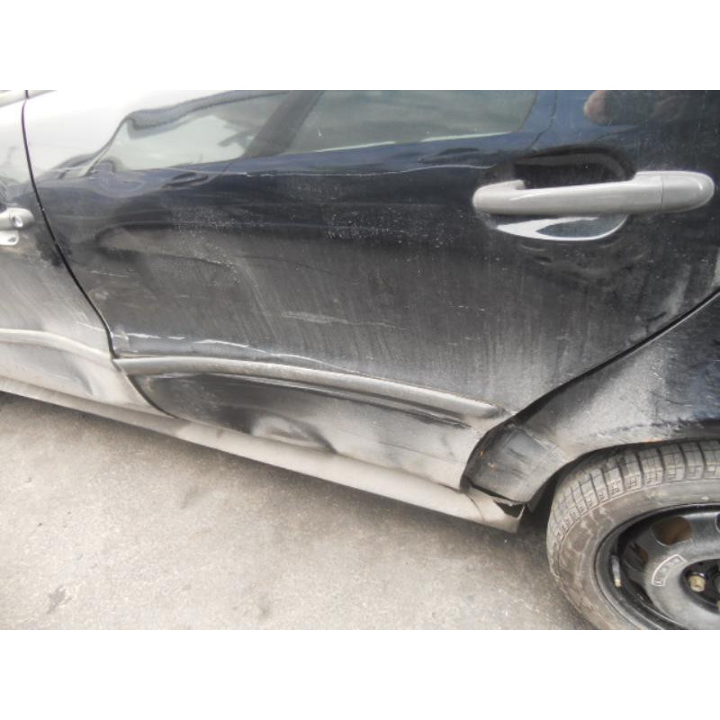 Poignee porte arriere gauche MERCEDES CLASSE A 168 Photo n°8