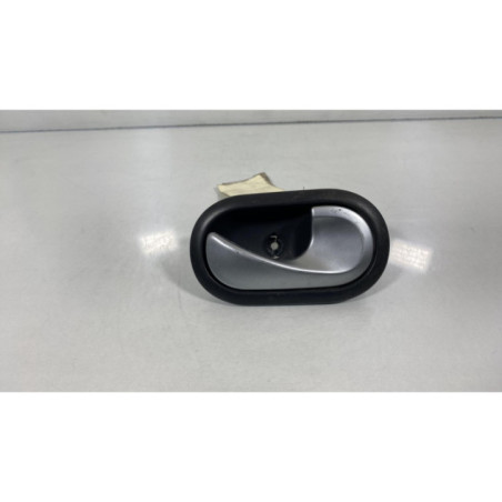 Poignee interieur avant droit RENAULT CLIO 3 Photo n°1