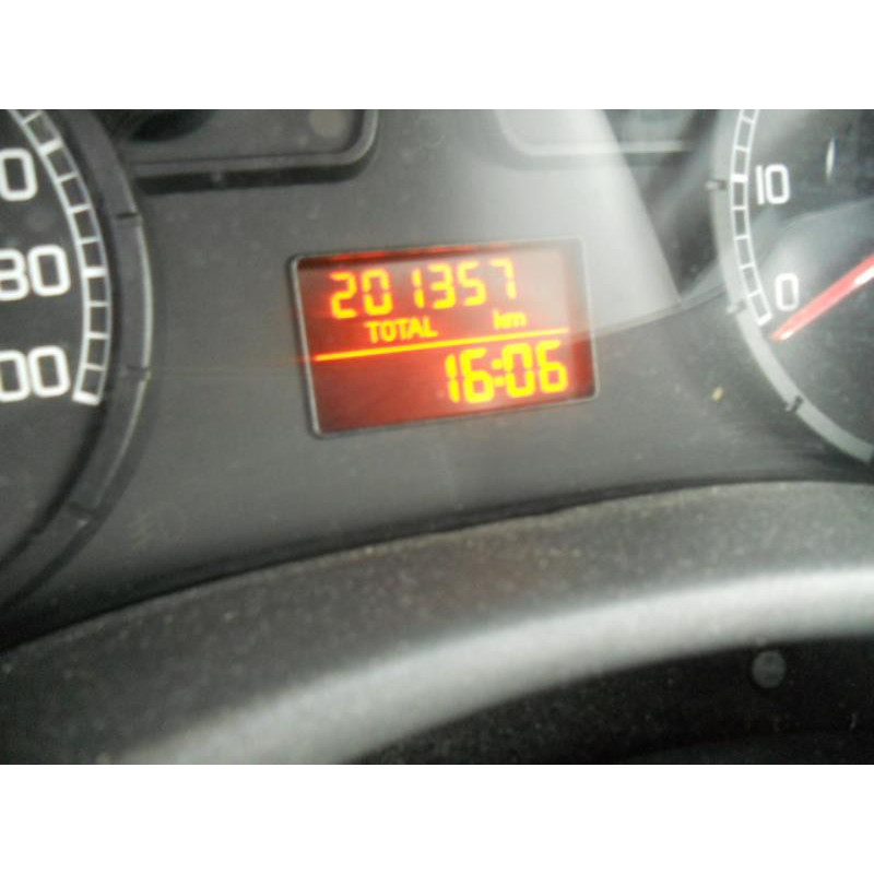 Poignee interieur avant gauche FIAT PUNTO 2 Photo n°8