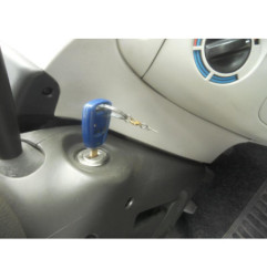 Poignee interieur avant gauche FIAT PUNTO 2