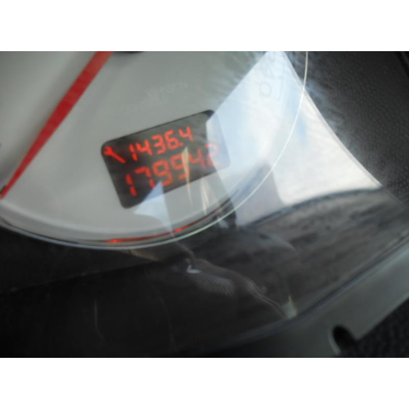 Bouton de warning PEUGEOT 307 Photo n°10