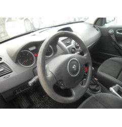 Bouton de warning RENAULT MEGANE 2