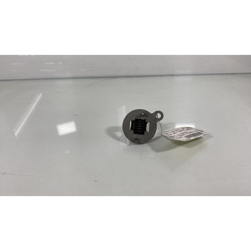 Interrupteur de leve vitre arriere gauche CITROEN XSARA PICASSO Photo n°3