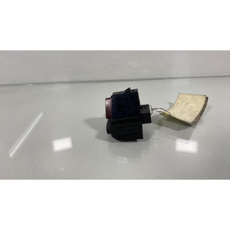Bouton de warning OPEL CORSA D Photo n°2