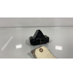 Bouton de warning OPEL CORSA D