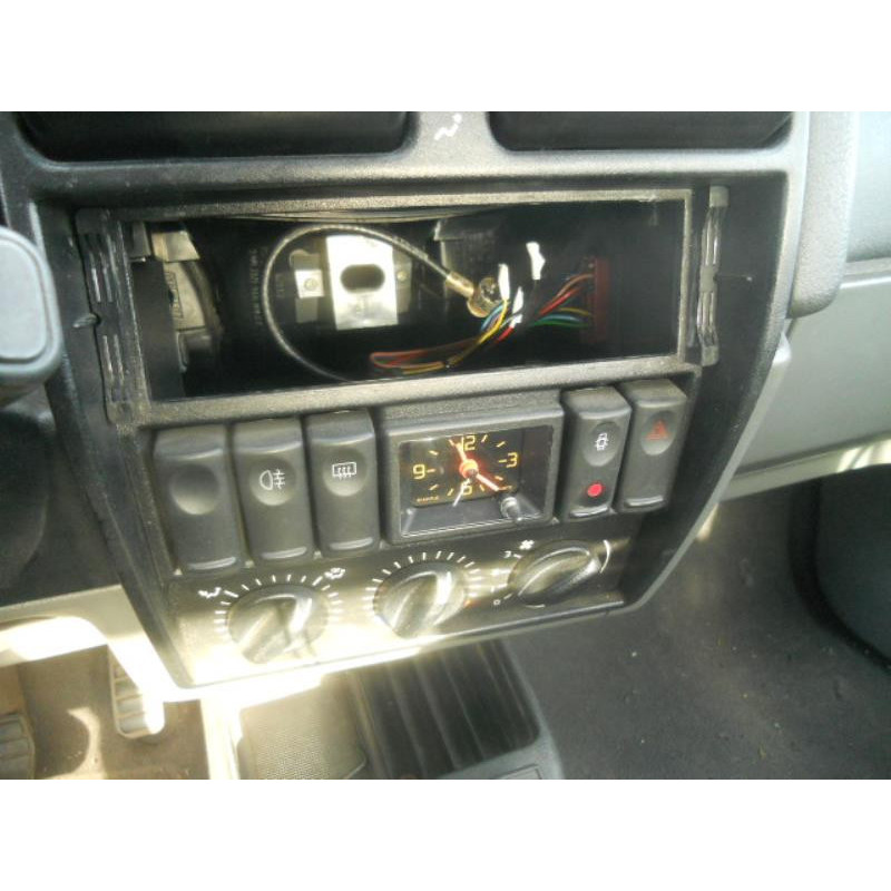 Bras essuie glace arriere RENAULT R19 Photo n°6