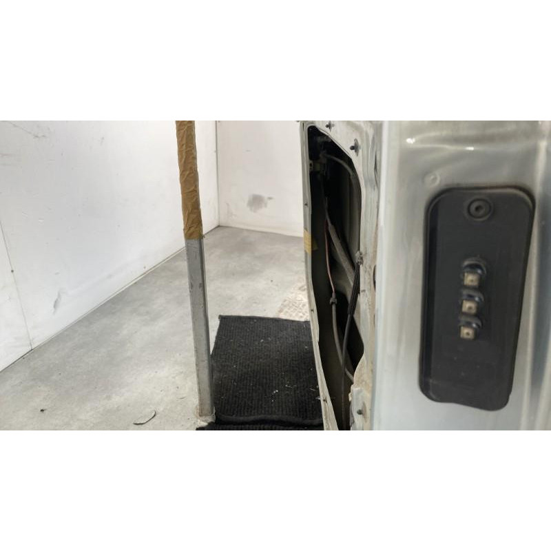 Porte laterale gauche RENAULT KANGOO 1 Photo n°9