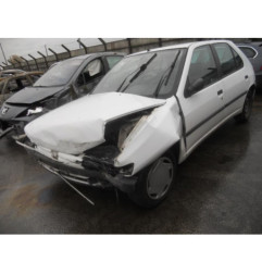 Poignee interieur avant droit PEUGEOT 306