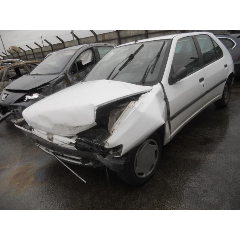 Poignee interieur avant droit PEUGEOT 306 Photo n°4