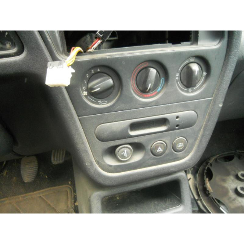 Bras essuie glace avant droit PEUGEOT 306 Photo n°6