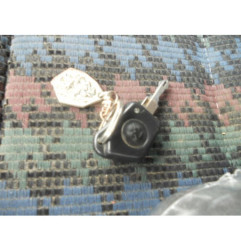 Bras essuie glace avant droit PEUGEOT 306