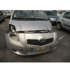 Serrure avant droit TOYOTA YARIS 2