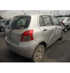 Serrure avant droit TOYOTA YARIS 2