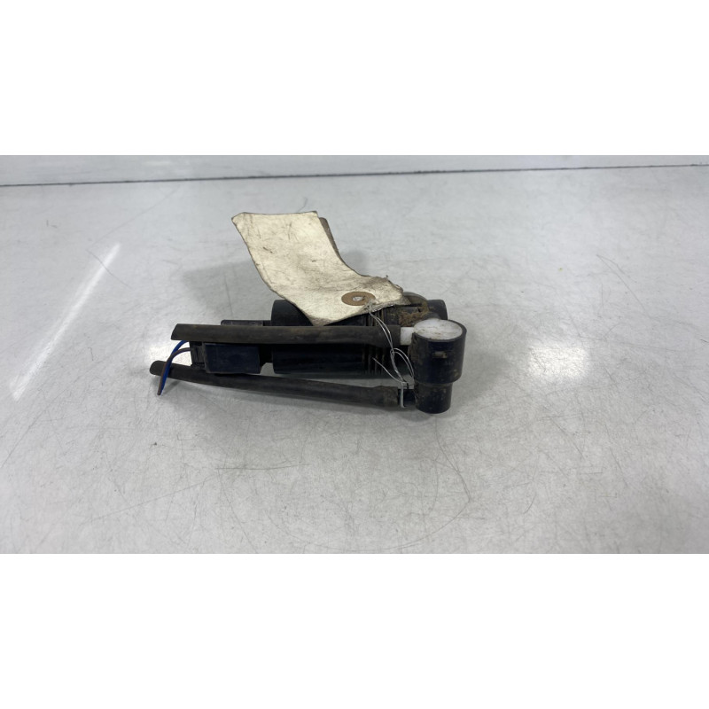 Pompe lave glace avant FORD FIESTA 6 Photo n°1