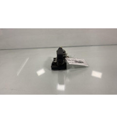Serrure avant droit DACIA LOGAN MCV 1