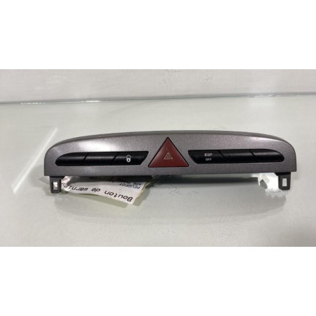Bouton de warning PEUGEOT 308 1 Photo n°1