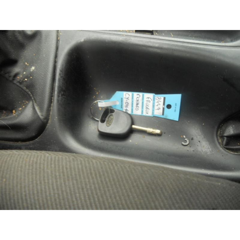 Horloge FORD MONDEO 1 Photo n°11
