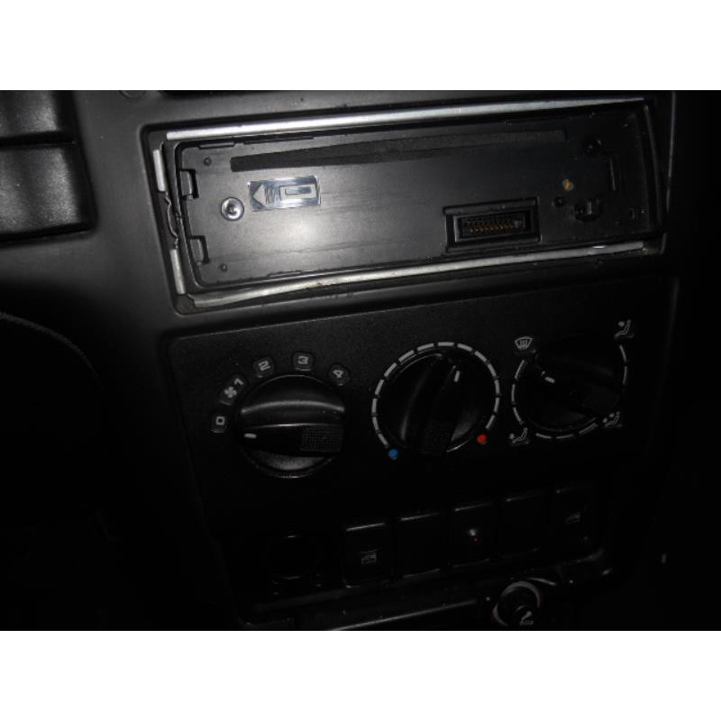 Optique avant secondaire gauche (feux)(clignotant) SEAT IBIZA 2 Photo n°9