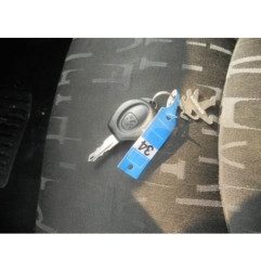 Bras essuie glace avant gauche PEUGEOT 206