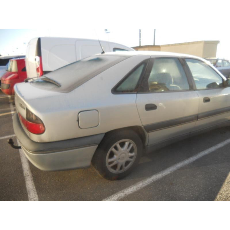 Interrupteur de leve vitre avant gauche RENAULT SAFRANE Photo n°6