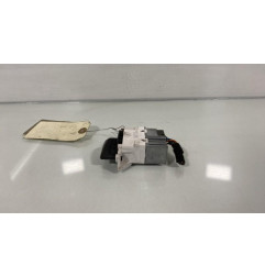 Bouton de warning FORD FOCUS 1