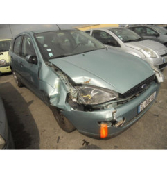 Bouton de warning FORD FOCUS 1
